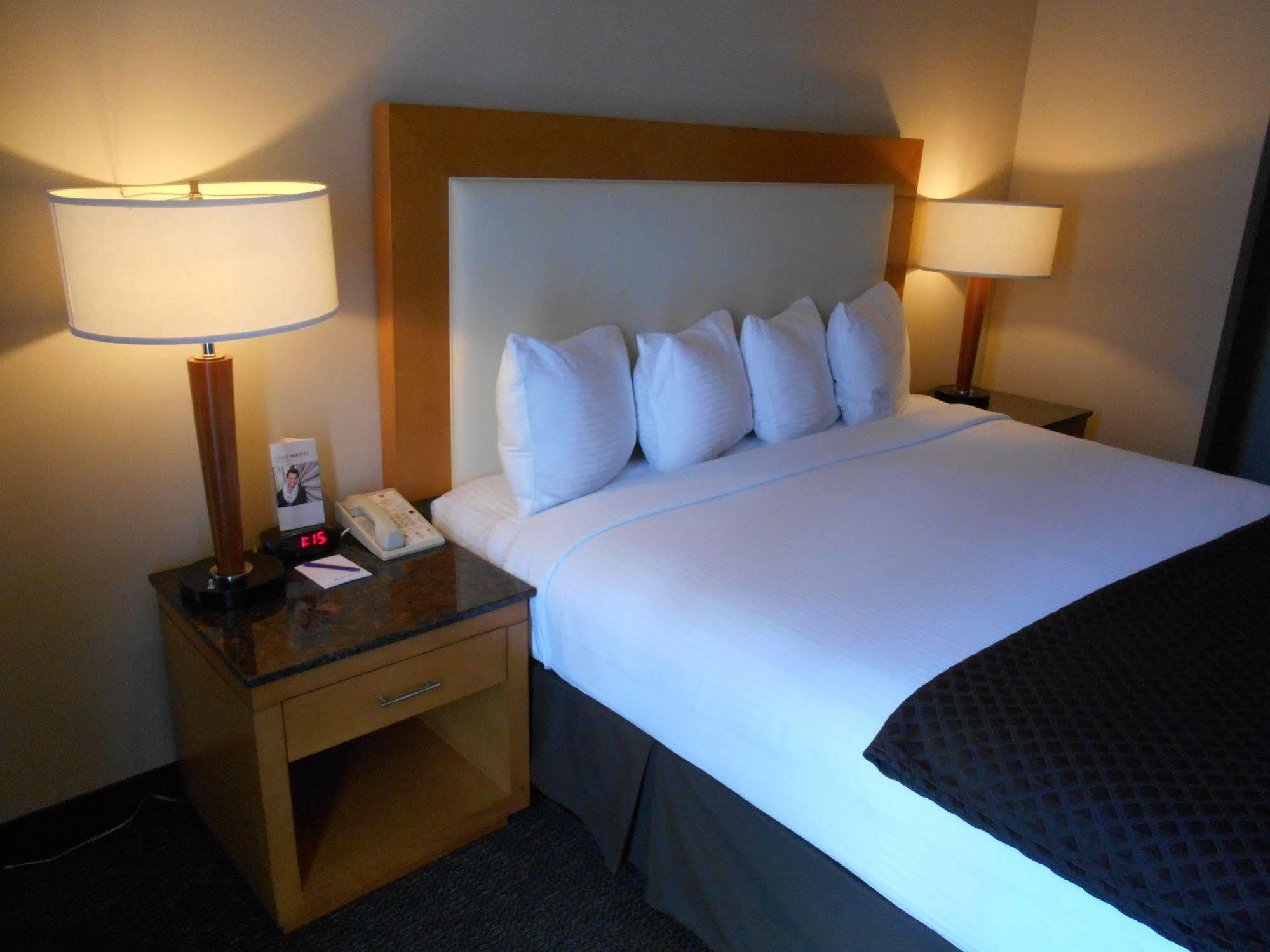 Red Lion Inn & Suites Olympia, Governor Hotel Ngoại thất bức ảnh